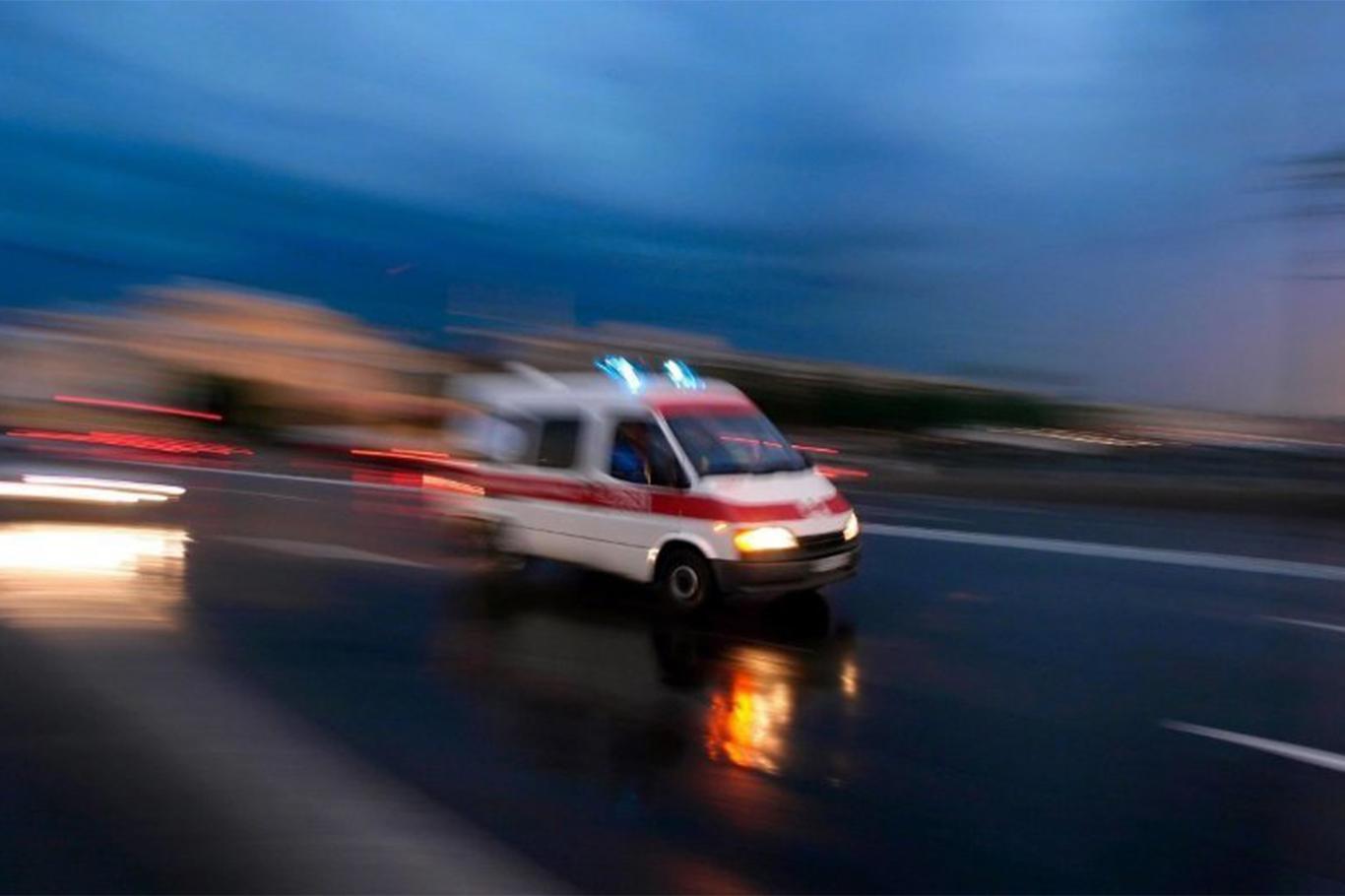 Yolcu minibüsü devrildi: 2 ölü, 5 yaralı